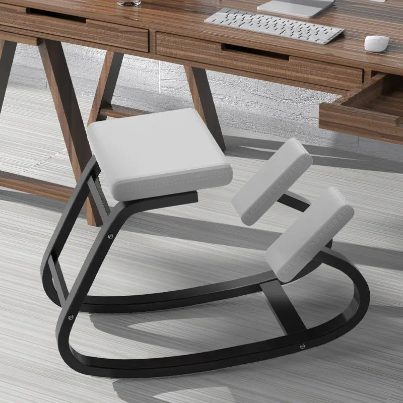 Chaise_sans_dossier_ergonomique_blanche