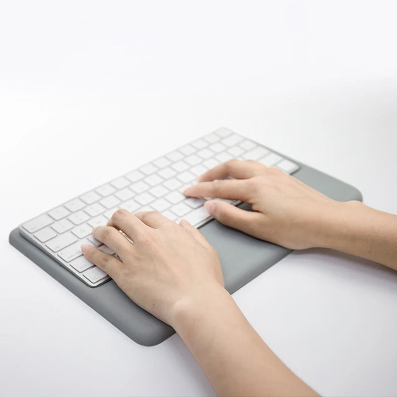 Clavier ergonomique avec repose poignet gris