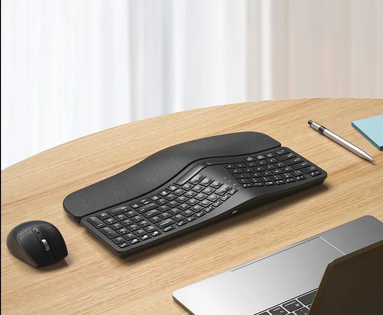 Clavier_souris_sans_fil_ergonomique_bureau