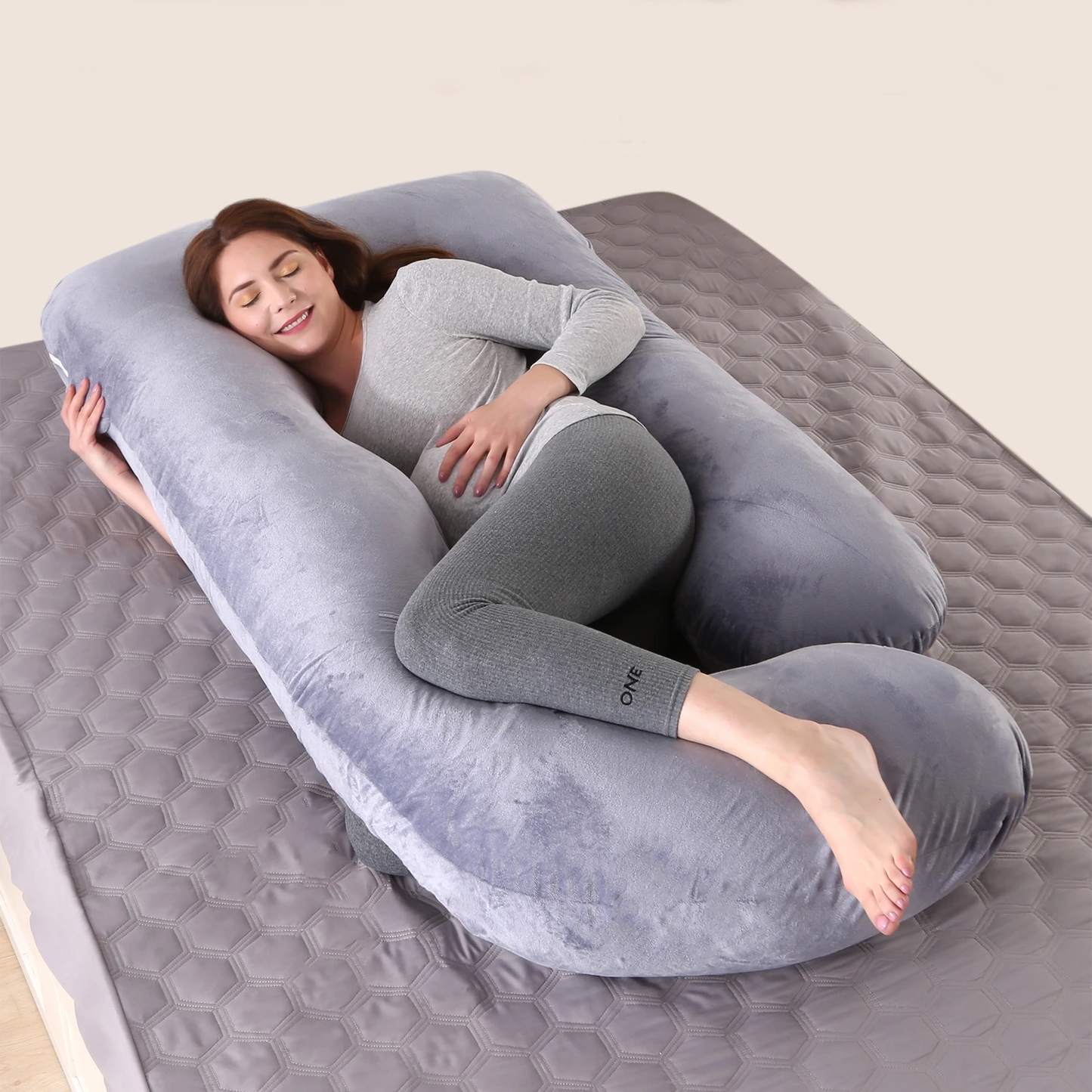 Coussin allaitement ergonomique lit