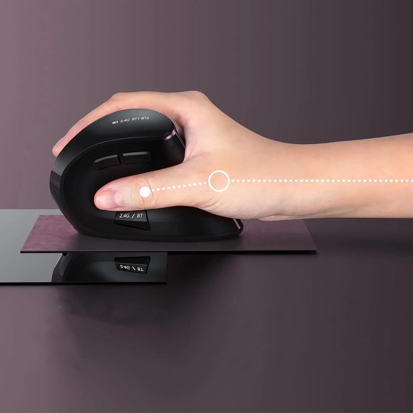 Souris ergonomique graphiste main