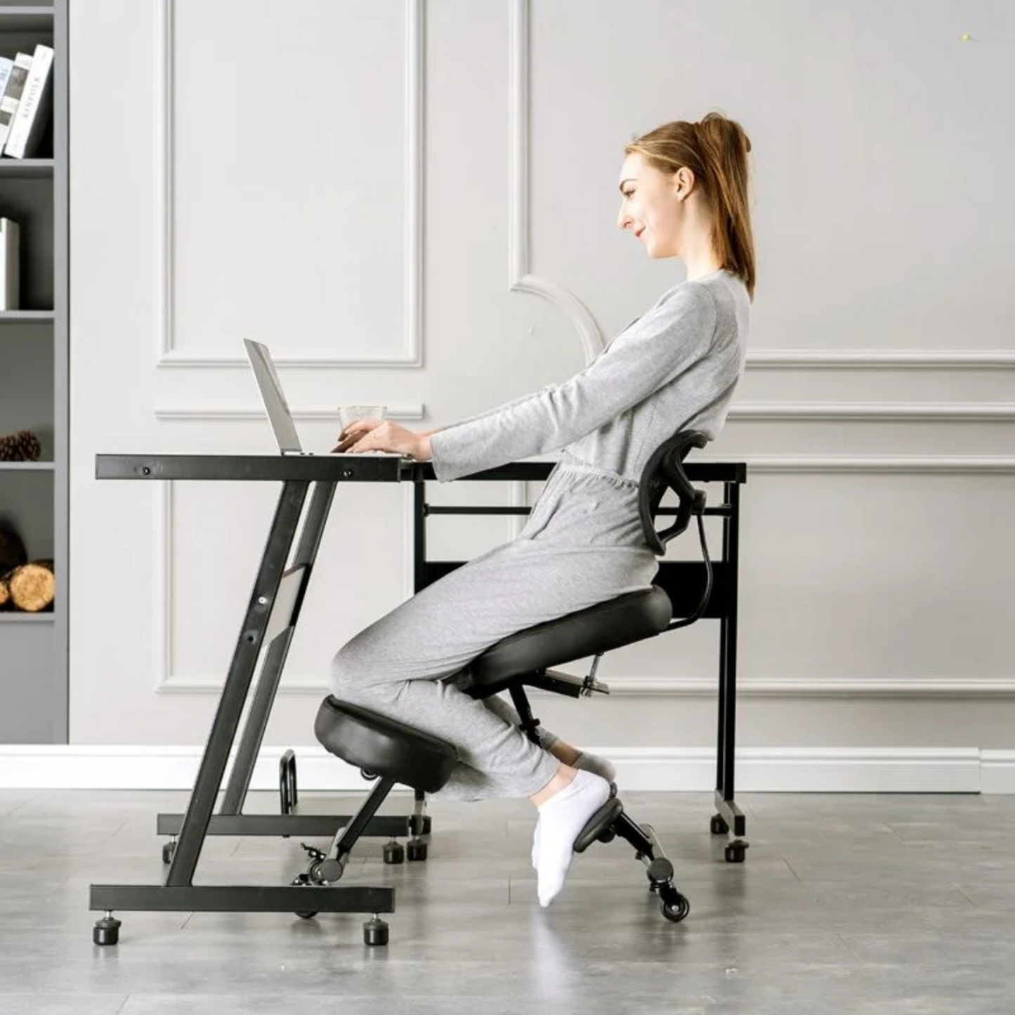 chaise-assis-debout-ergonomique-presentation