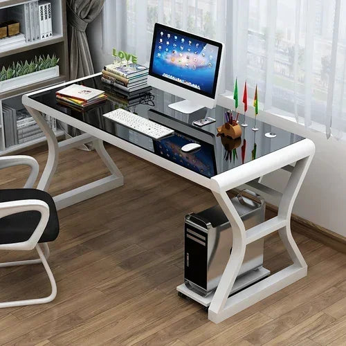 Bureau_ergonomique_pour_ordinateur_blanc