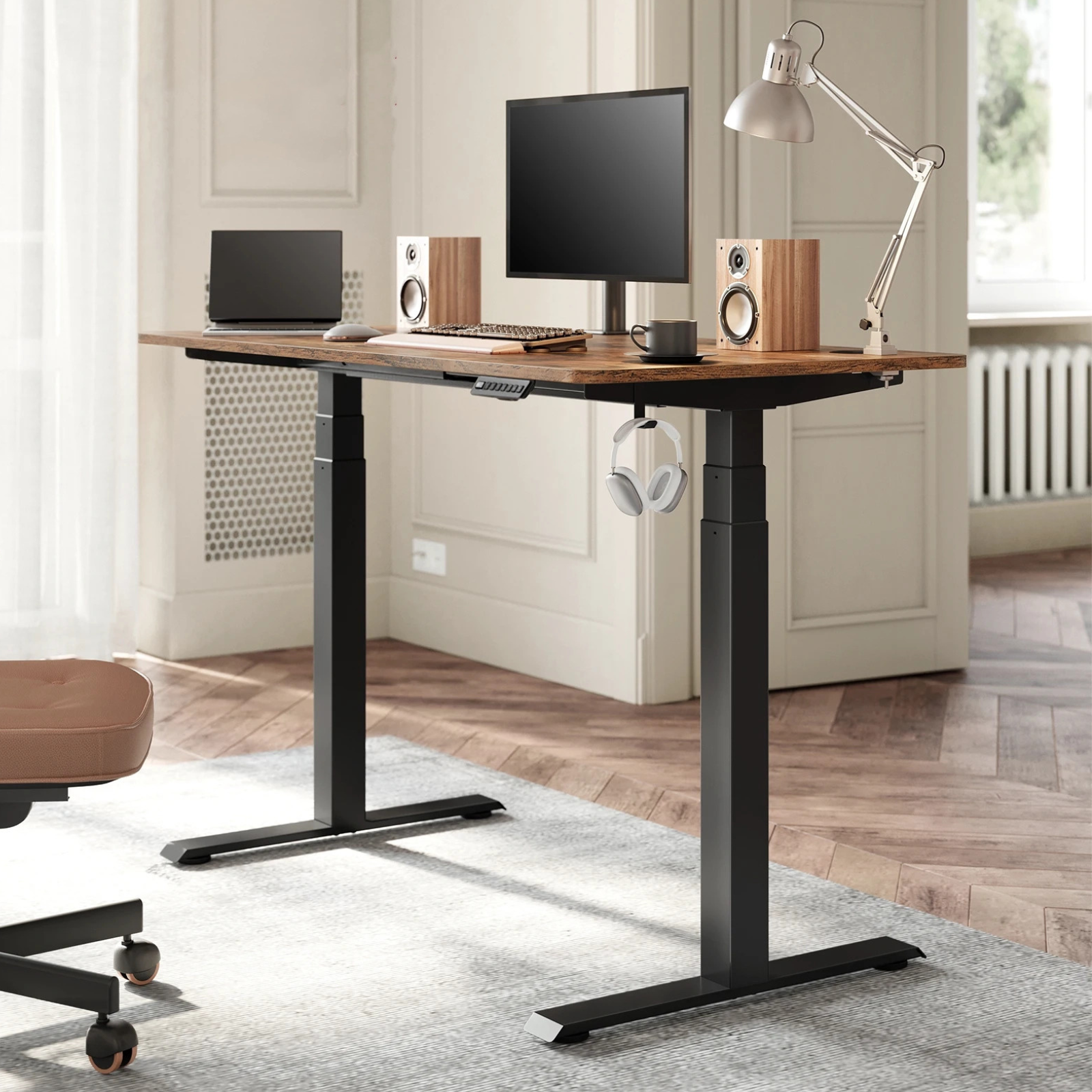 Bureau_ergonomique_reglable_en_hauteur