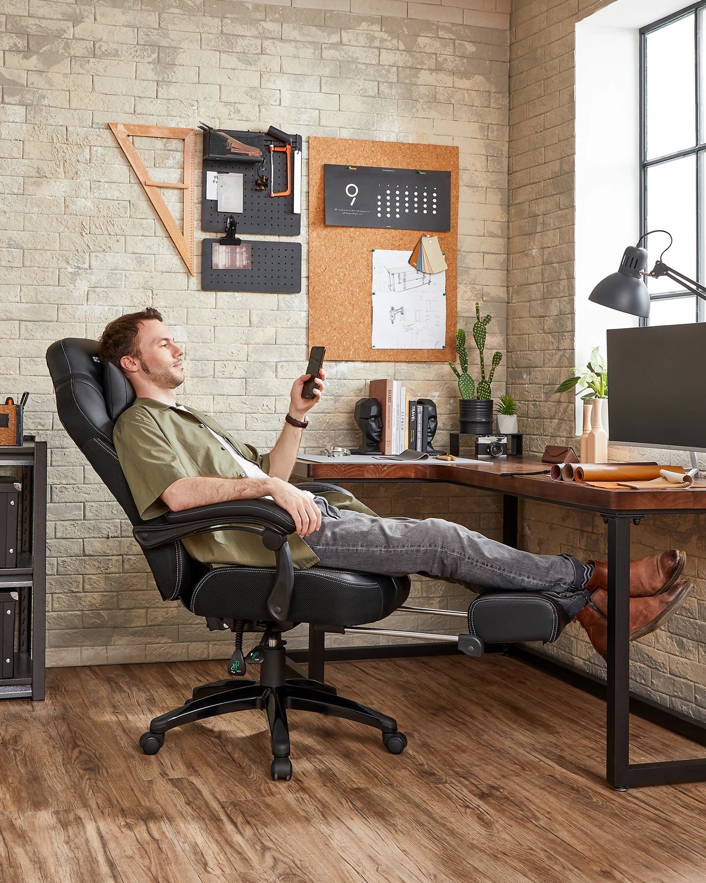 Chaise_bureau_ergonomique_noir
