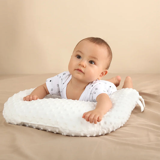 Coussin ergonomique pour bebe blanc
